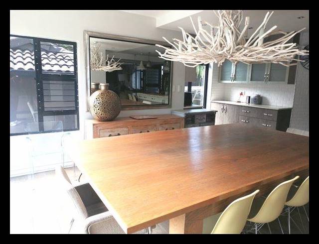 5 BEDROOM HOUSE FOR SALE IN MEER EN SEE